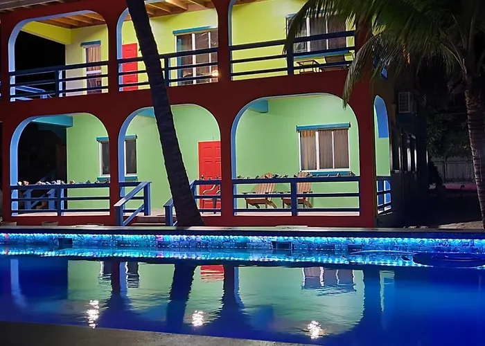 Hotel Ocean Front With Pool, Private And Dock 3*